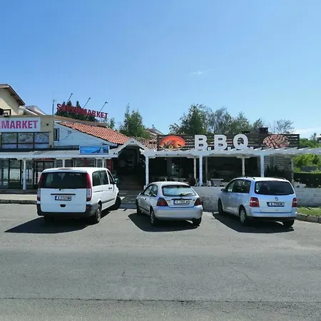 Saint Nikola Complex Apartment